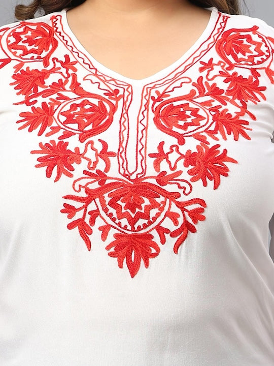 Plus Size Floral Embroidered V-Neck Cotton Top