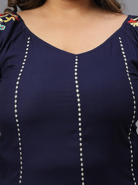 Plus Size Floral Embroidered V-Neck Cotton Longline Top