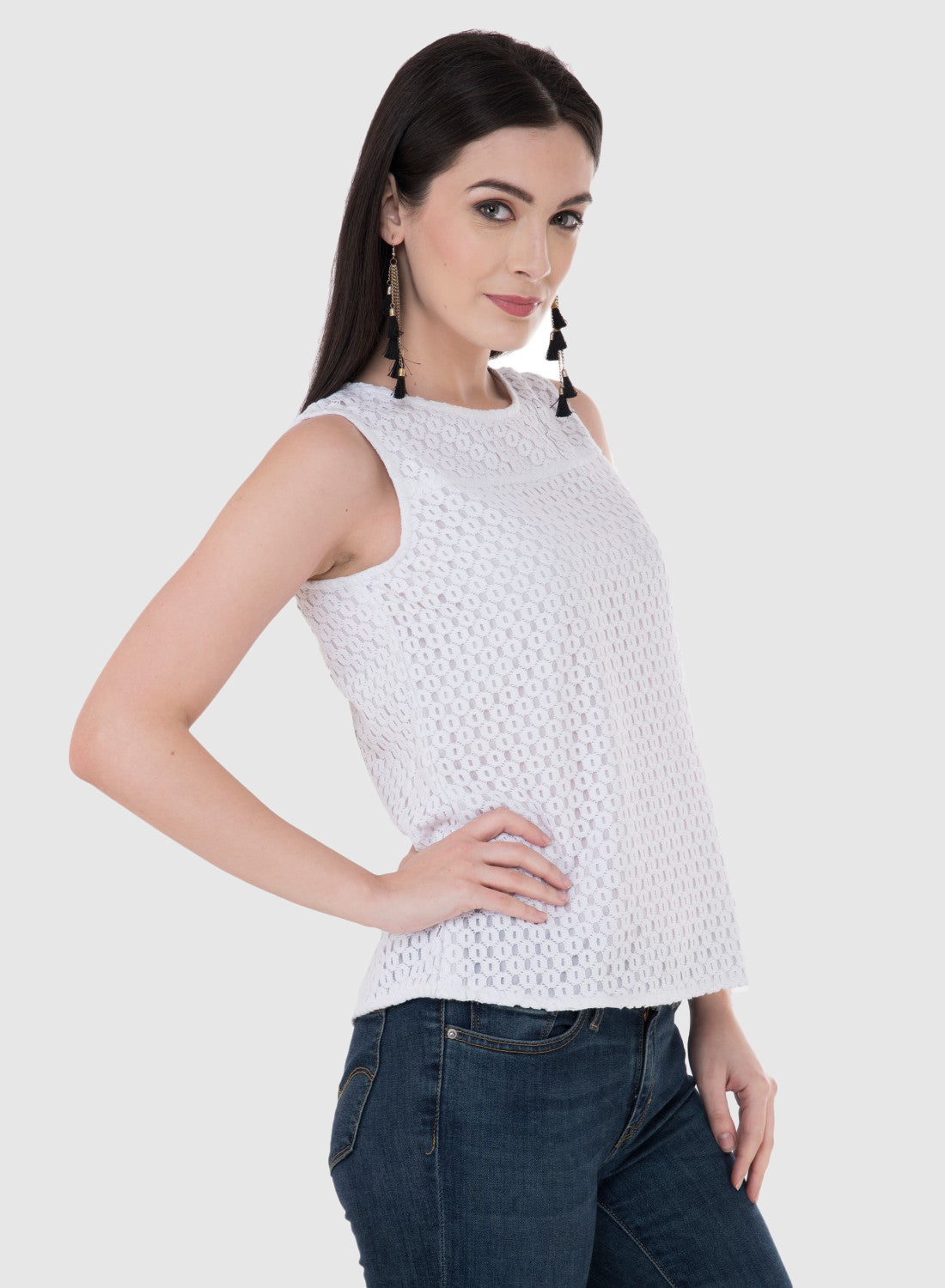 Women Top White Cotton Sleeveless Casual