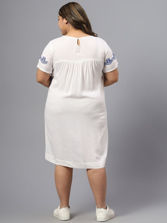 Plus Size Geometric Embroidered Round Neck A-Line Dress