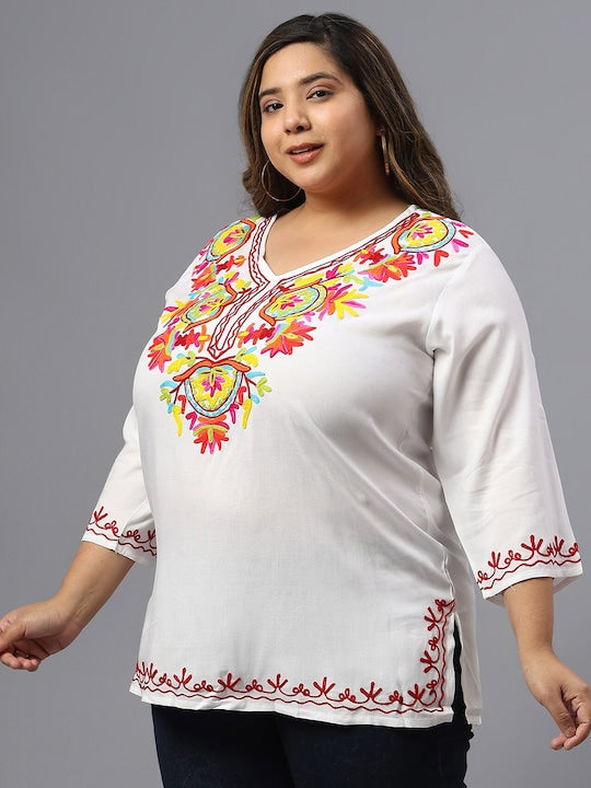 Plus Size Floral Embroidered V-Neck Top
