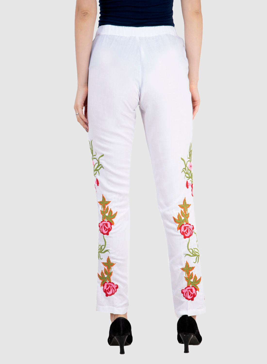 Women Trouser White Regular Fit Rayon