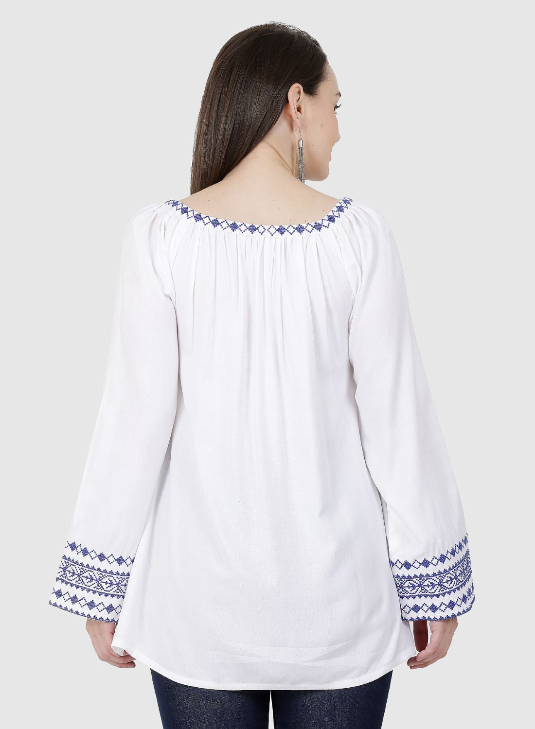 Women Top White Casual Regular Sleeve