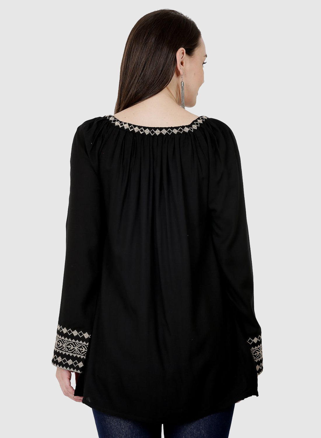Women Top Black Casual Regular Sleeve