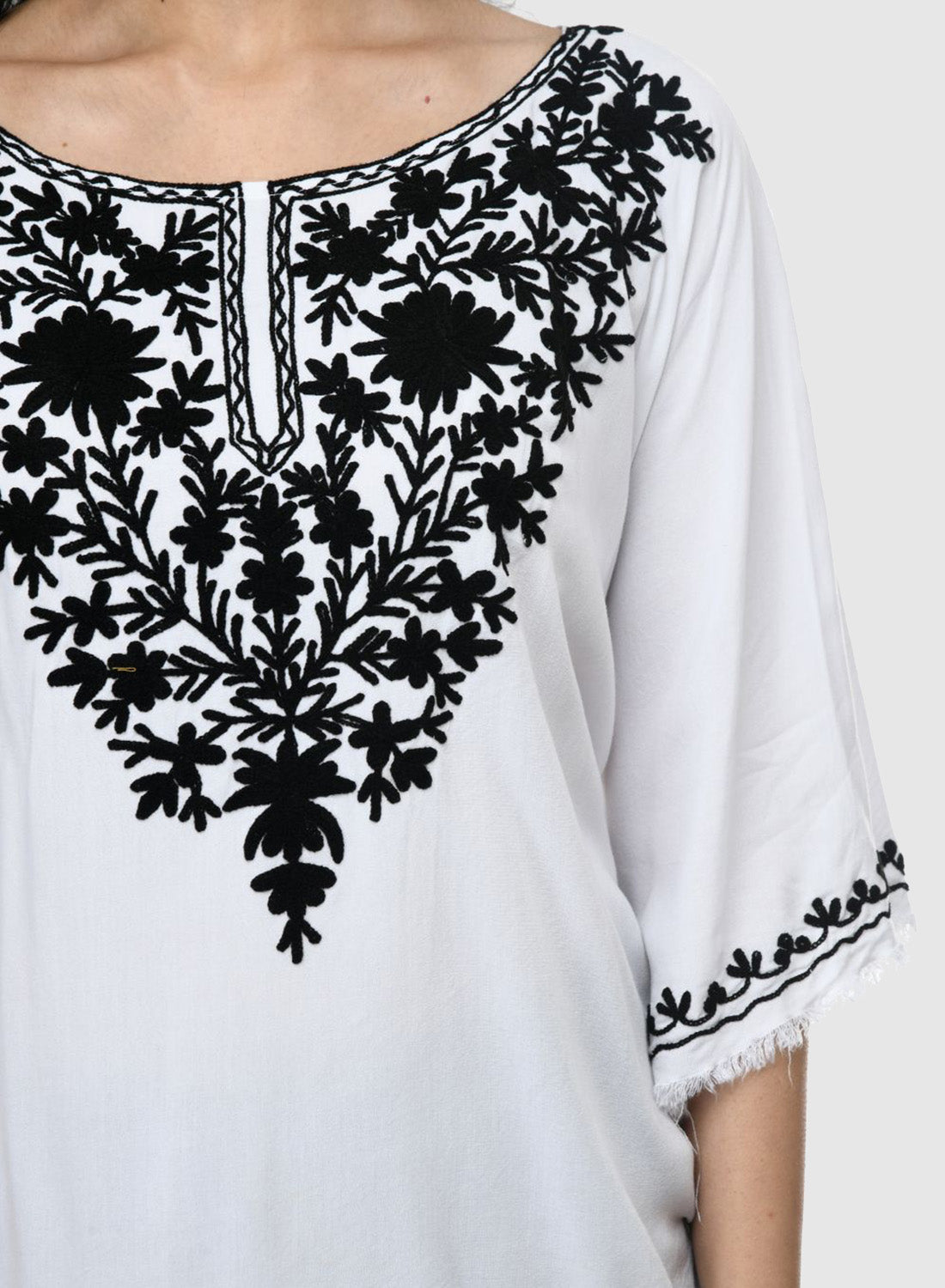 Women Kaftan Top White Casual Regular Fit and Flare Embroidery Work
